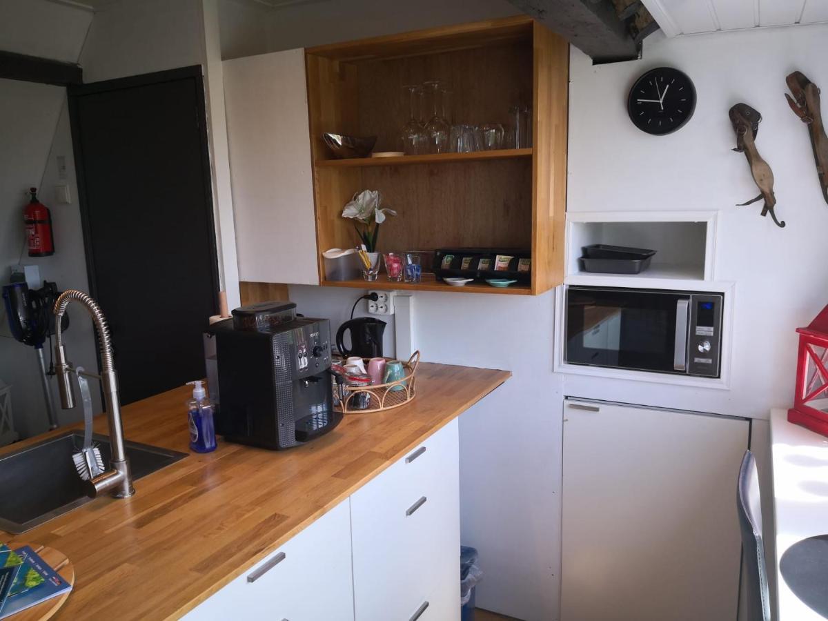 Wittezwaan Bed & Breakfast Harlingen Eksteriør bilde